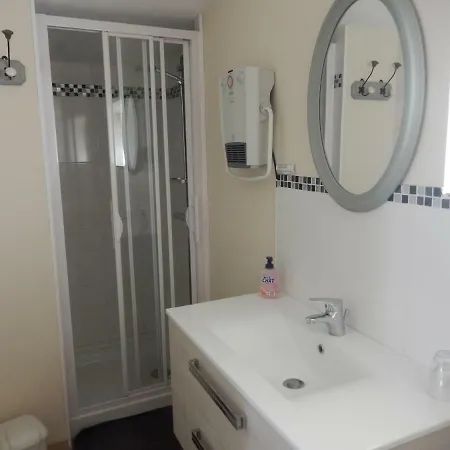 D'hotes Les Turpinieres Bed & Breakfast